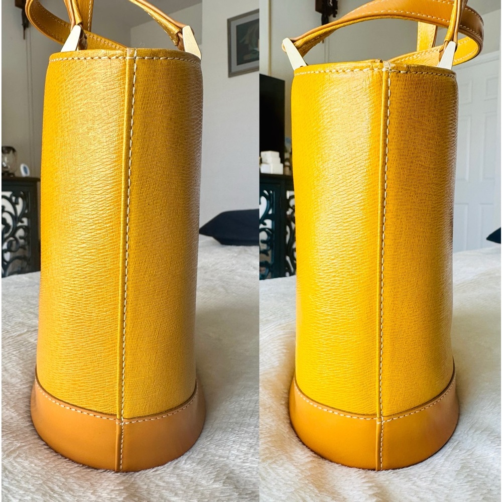 Burberry  Handbag - Picture 4 of 16